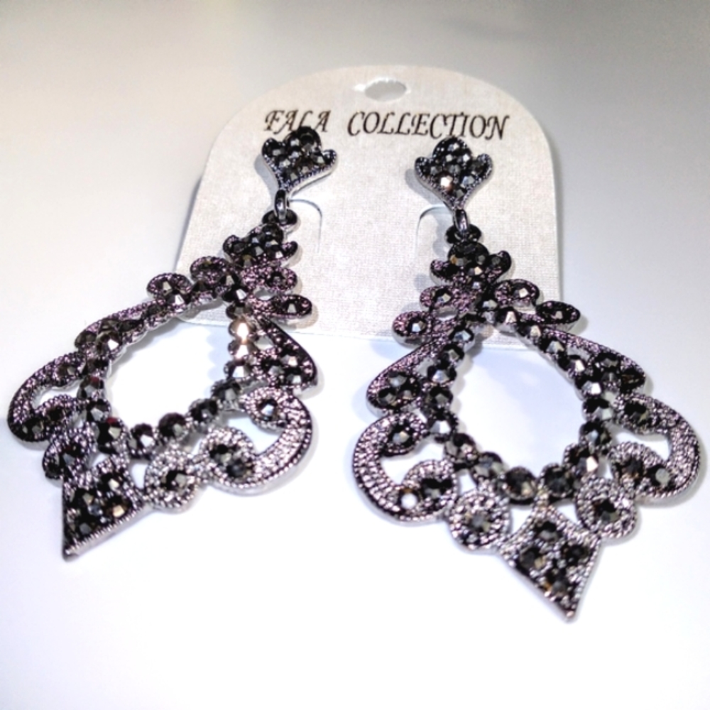 Victorian crystal drop earrings